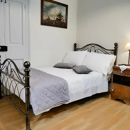 Corfu Old Town Traditional House Korfu